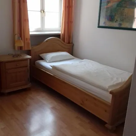 Pensión Altstadtpension 3*
