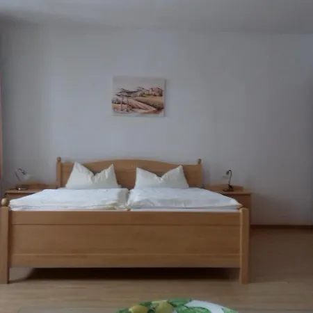 Pensión Altstadtpension 3*